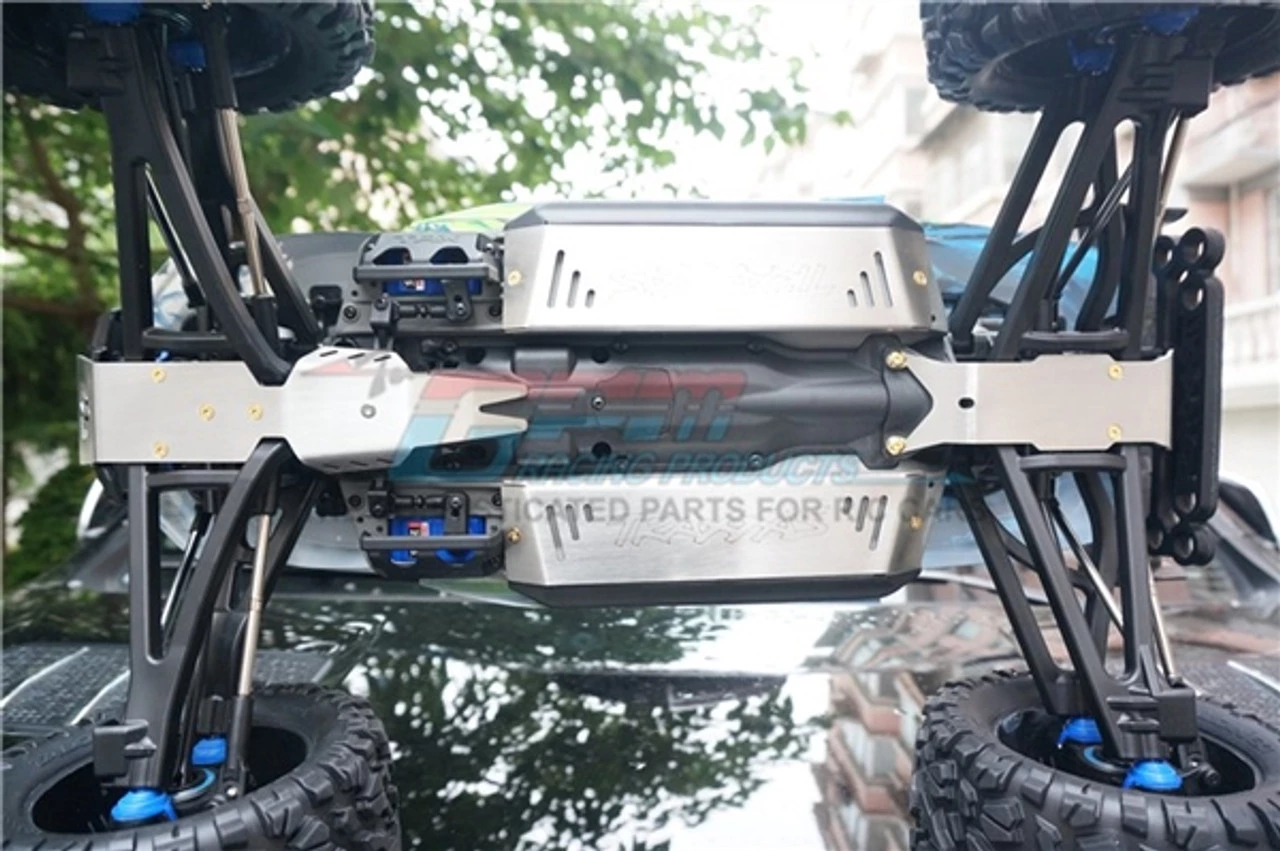 GPM Racing GPM Complete Stainless Steel Skid Plate Set for E-Revo 2.0 5 GPM Racing GPM Complete Stainless Steel Skid Plate Set for E-Revo 2.0 - Image 3