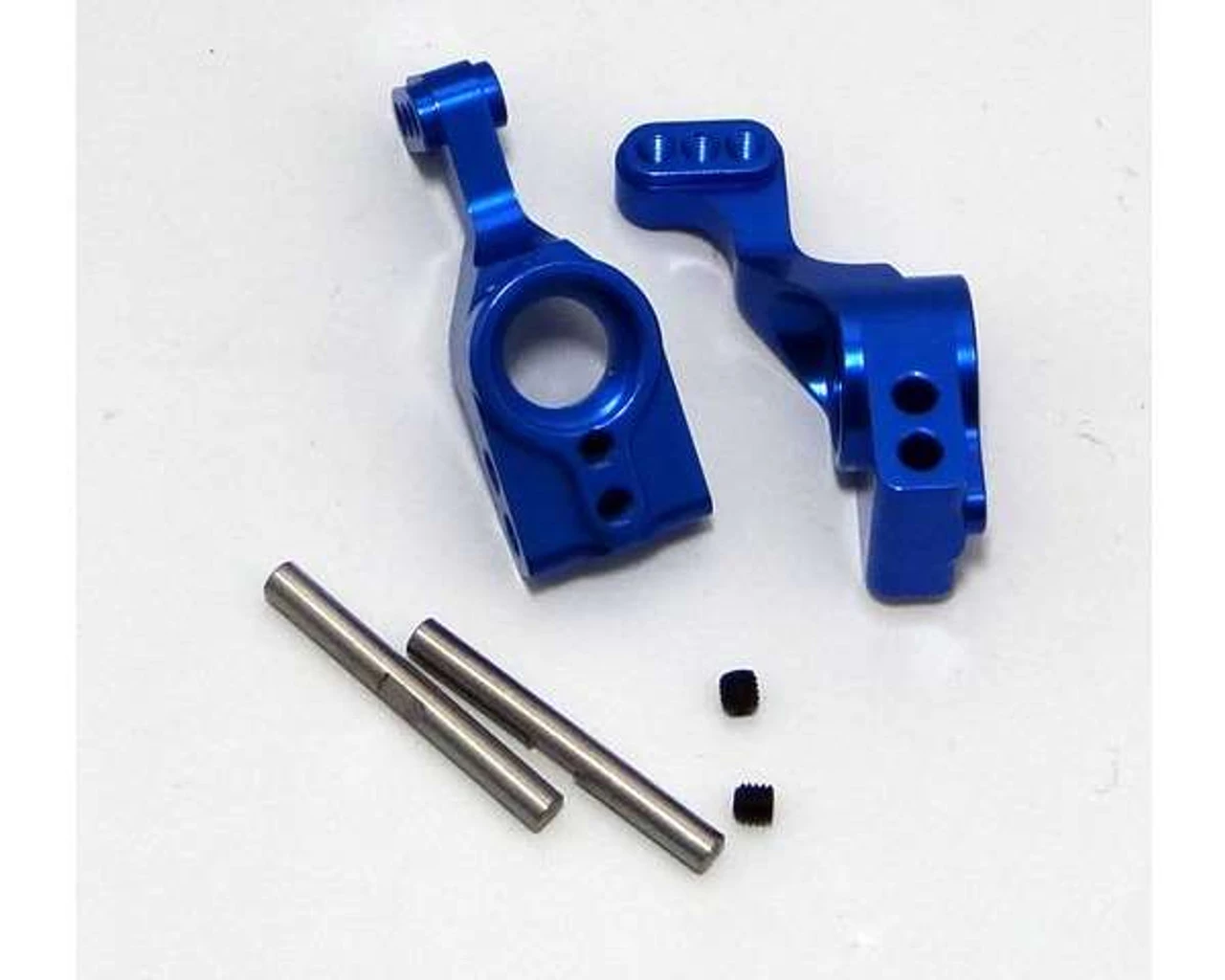 Hot Racing Blue Aluminum Stub Axle Carriers with Multi-Camber Link Mount for 2WD Slash, Rustler 3 Hot Racing Blue Aluminum Stub Axle Carriers with Multi-Camber Link Mount for 2WD Slash, Rustler