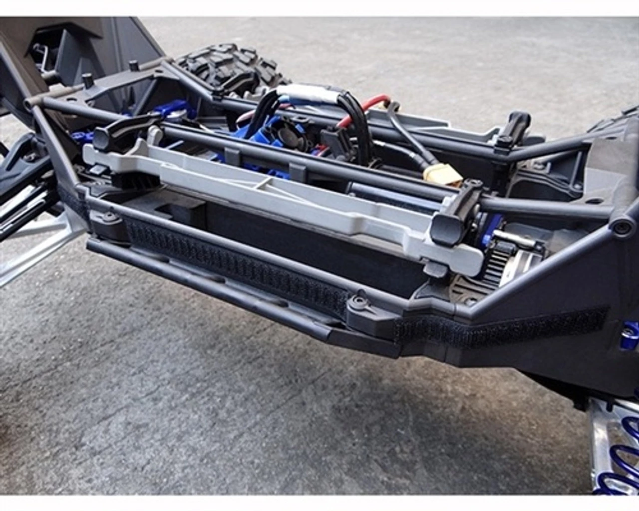 Hot Racing Chassis Cover Dirt Guard for Traxxas X-Maxx 9 Hot Racing Chassis Cover Dirt Guard for Traxxas X-Maxx - Image 7