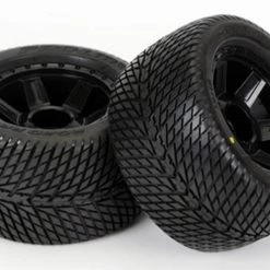 Pro-Line Road Rage 3.8" Street Tires w/Desperado Wheels (1/2" offset)