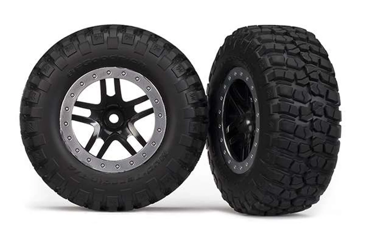 Traxxas BFGoodrich Mud-Terrain T/A KM2 Tires on Black Wheels w/Satin Chrome Beadlock (2) (2WD Front) 3 Traxxas BFGoodrich Mud-Terrain T/A KM2 Tires on Black Wheels w/Satin Chrome Beadlock (2) (2WD Front)
