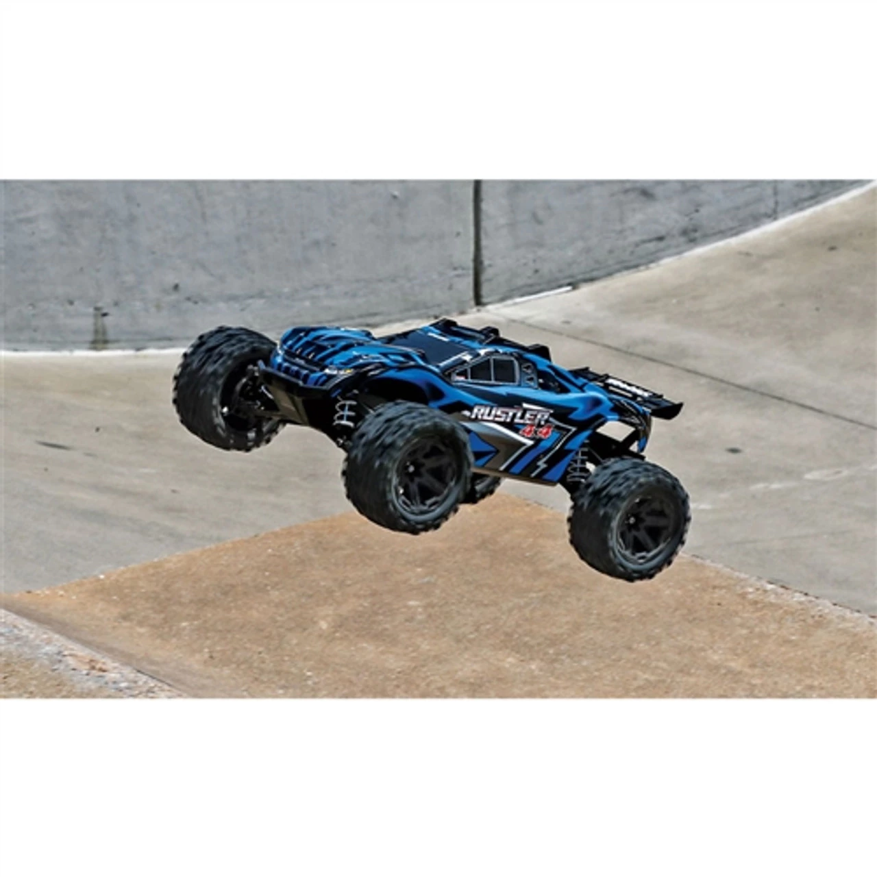 Traxxas Rustler 4x4 Brushed RTR Stadium Truck w/Battery & Quick Charger Blue 5 Traxxas Rustler 4x4 Brushed RTR Stadium Truck w/Battery & Quick Charger Blue - Image 3