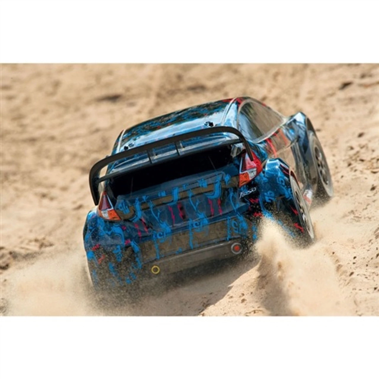 Traxxas Ford Fiesta ST Rally 1/10 4WD Brushed RTR 8 Traxxas Ford Fiesta ST Rally 1/10 4WD Brushed RTR - Image 6