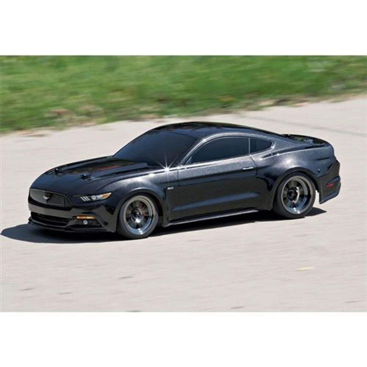 Traxxas 4-Tec 2.0 Ford Mustang GT RTR AWD Supercar Bluex 8 Traxxas 4-Tec 2.0 Ford Mustang GT RTR AWD Supercar Bluex - Image 6